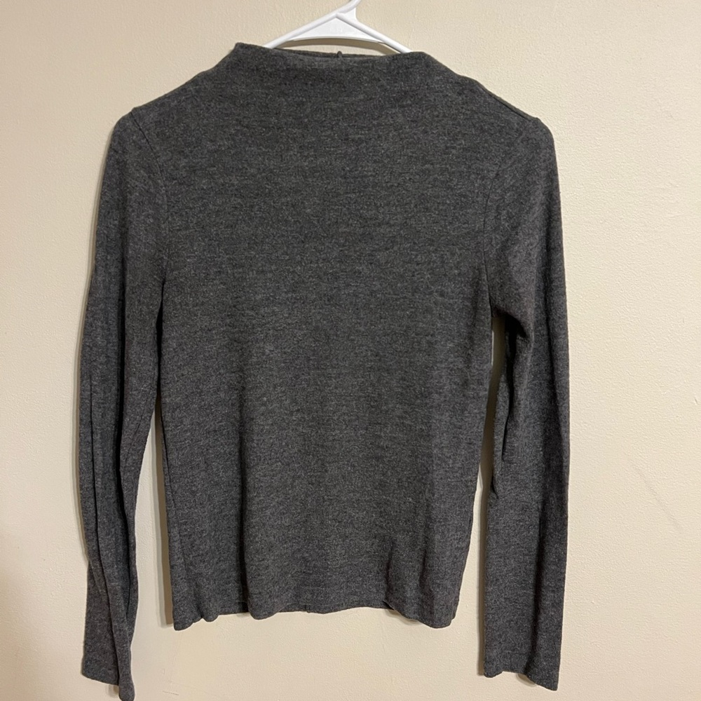 Forever 21 Gray Turtleneck Shirt